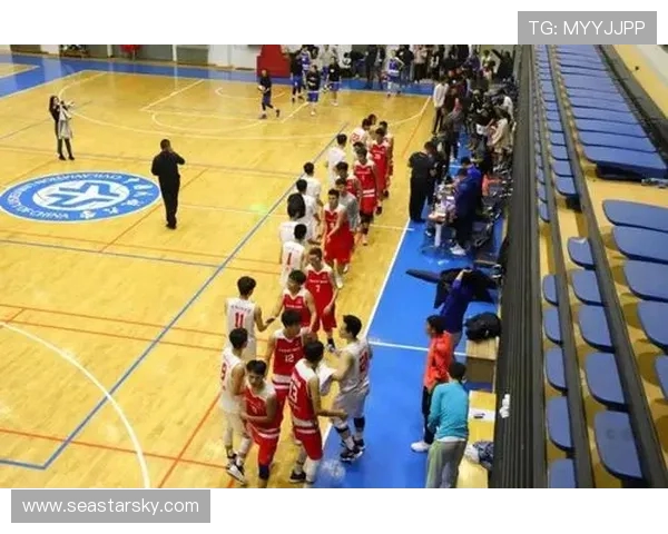 武汉篮球队在选拔赛中的灵活性表现分析与点评