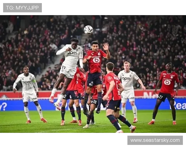 里昂主场迎战摩纳哥,争夺法甲欧战资格关键一战 里昂主场迎战摩纳哥,争夺法甲欧战资格关键一战